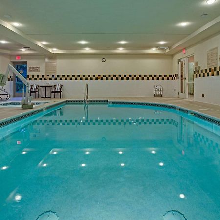 Hilton Garden Inn Cleveland Airport Fairview Park Eksteriør bilde
