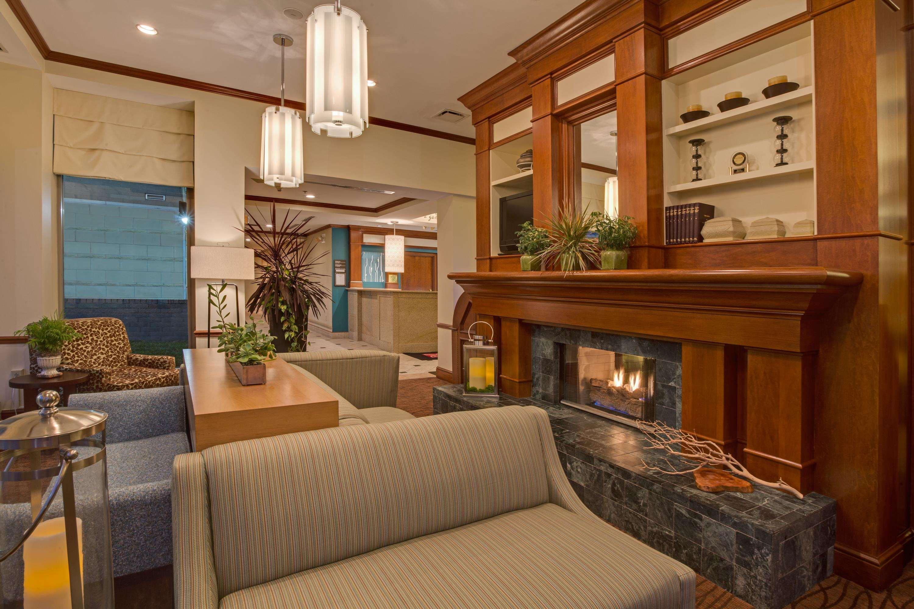 Hilton Garden Inn Cleveland Airport Fairview Park Eksteriør bilde